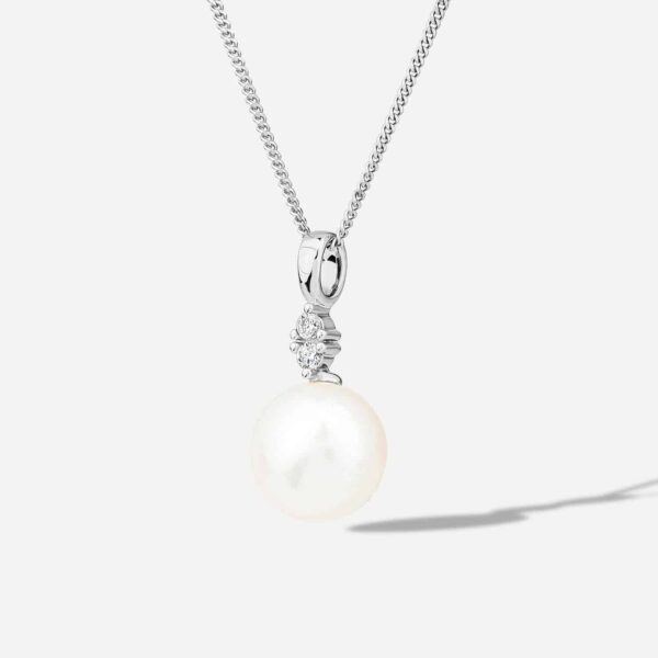 9ct White Gold 0.04ct Top Diamond & Freshwater Pearl Pendant - Image 2